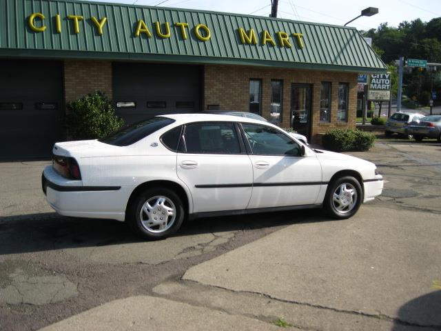 2005 Chevrolet Impala Base