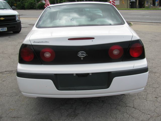 2005 Chevrolet Impala Base