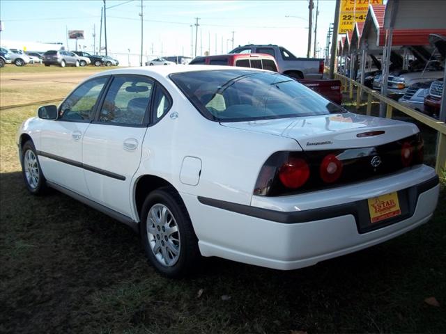 2005 Chevrolet Impala Base