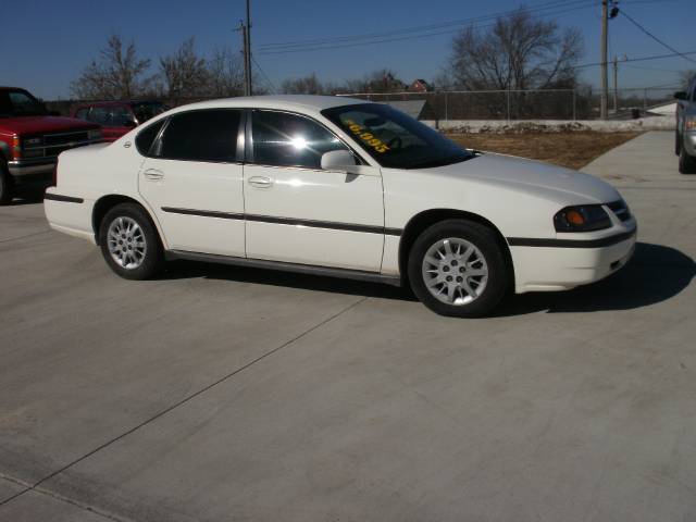 2005 Chevrolet Impala Base