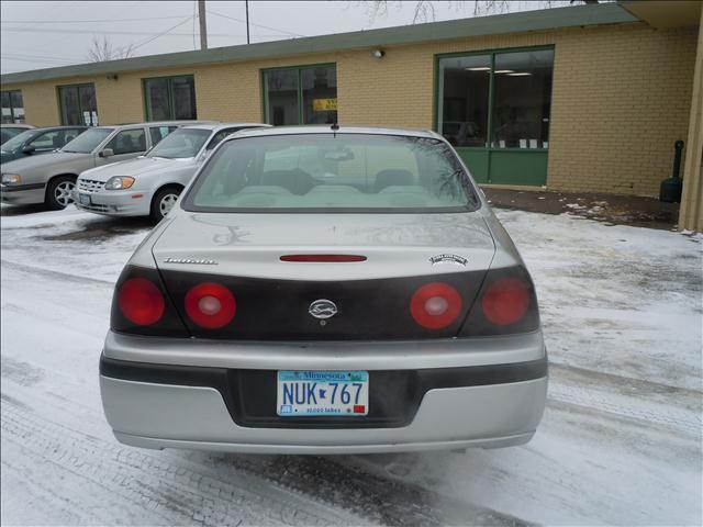 2005 Chevrolet Impala Base