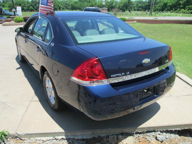 2007 Chevrolet Impala ESV Platinum Edition