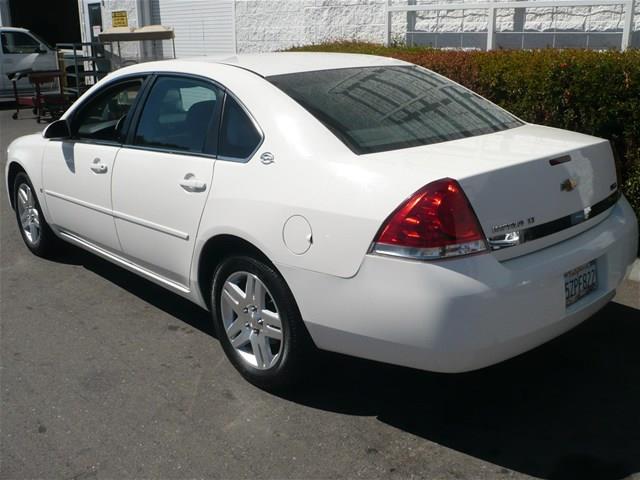 2007 Chevrolet Impala REG CAB SLE 4WD