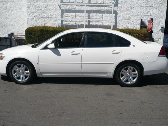 2007 Chevrolet Impala REG CAB SLE 4WD