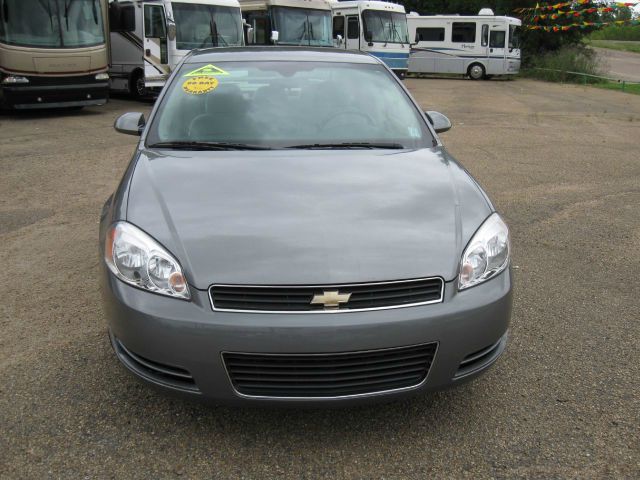 2007 Chevrolet Impala Crew-long-drw-6.6l Diesel-4wd-one Owner