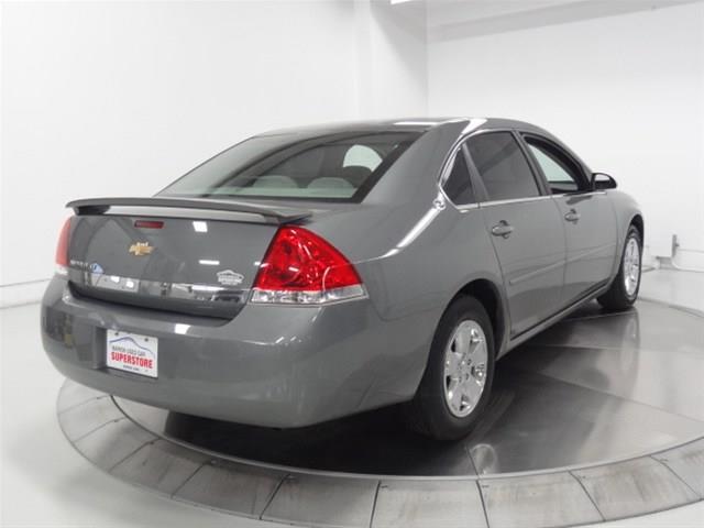 2008 Chevrolet Impala REG CAB SLE 4WD