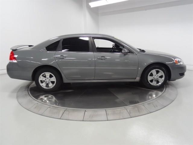 2008 Chevrolet Impala REG CAB SLE 4WD