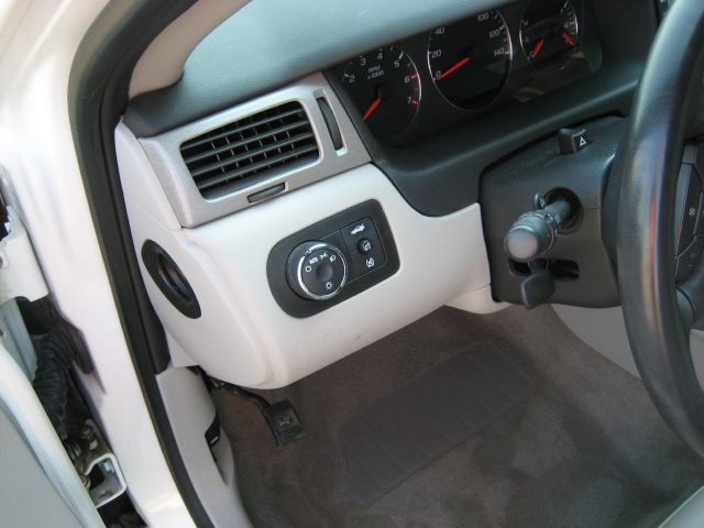 2008 Chevrolet Impala SL1