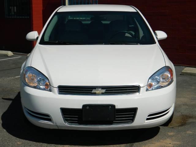 2008 Chevrolet Impala SEL 2WD Sedan