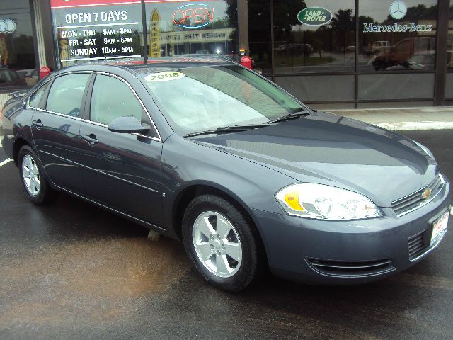 2008 Chevrolet Impala Laramie/ 1 Owner