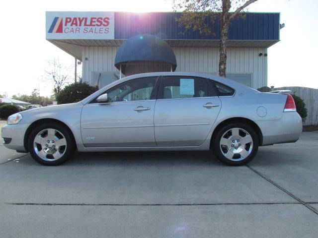 2008 Chevrolet Impala Silverado 2500hd LS