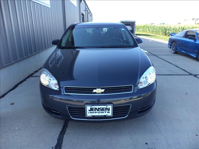 2008 Chevrolet Impala REG CAB SLE 4WD