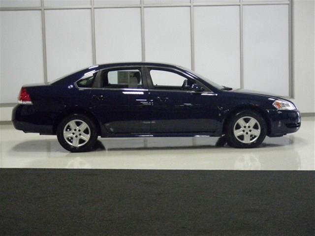 2009 Chevrolet Impala 4dr Sdn 3.2L Quattro S Line