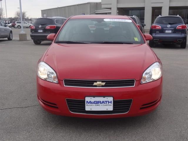 2009 Chevrolet Impala REG CAB SLE 4WD