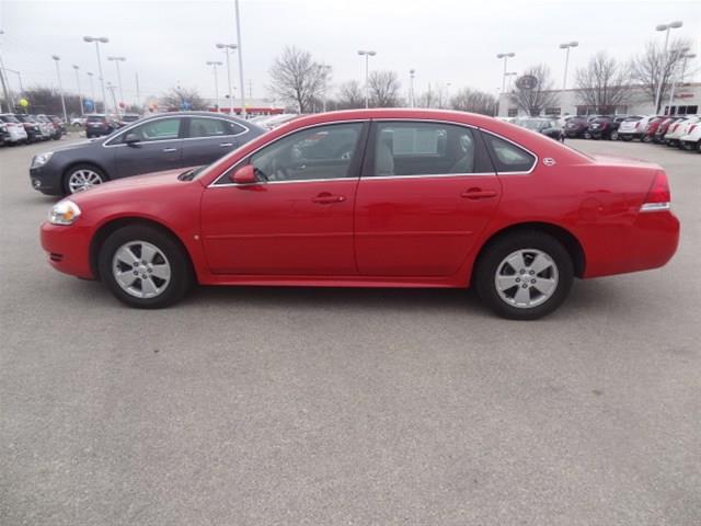 2009 Chevrolet Impala REG CAB SLE 4WD