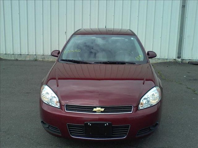 2010 Chevrolet Impala SEL 2WD Sedan