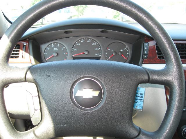 2010 Chevrolet Impala Touring W/nav.sys