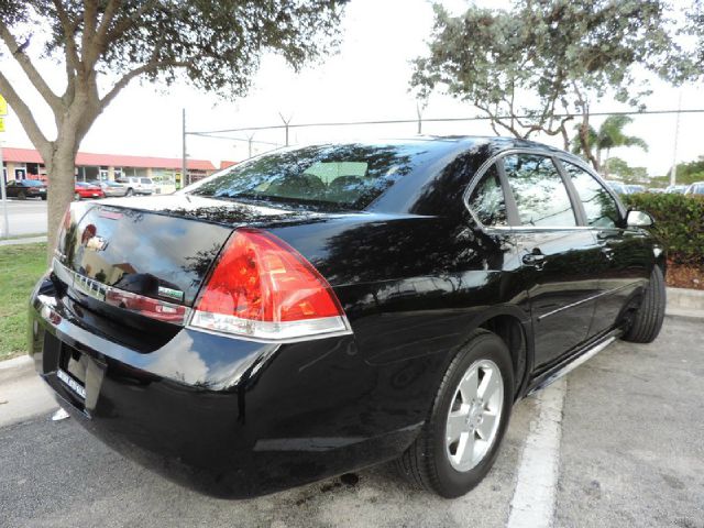 2011 Chevrolet Impala SL1