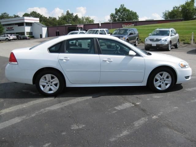 2011 Chevrolet Impala SE 2.4L