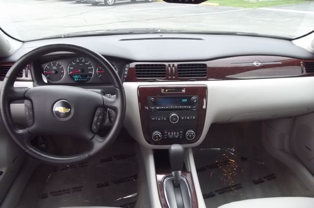 2011 Chevrolet Impala SLE SLT WT