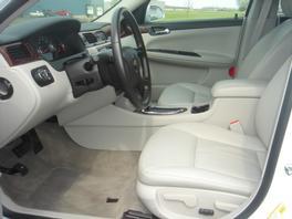 2011 Chevrolet Impala SXT W/leathernavigation