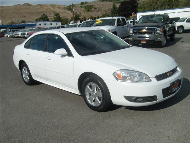 2011 Chevrolet Impala SEL 2WD Sedan