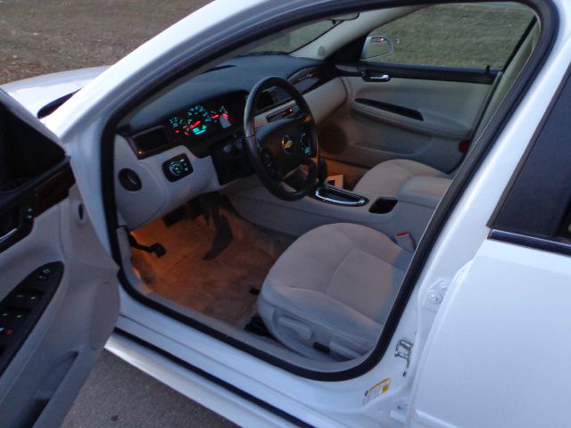 2011 Chevrolet Impala SL1