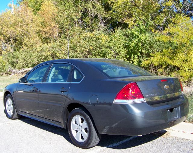 2011 Chevrolet Impala SL1