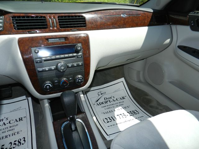 2011 Chevrolet Impala Touring W/nav.sys