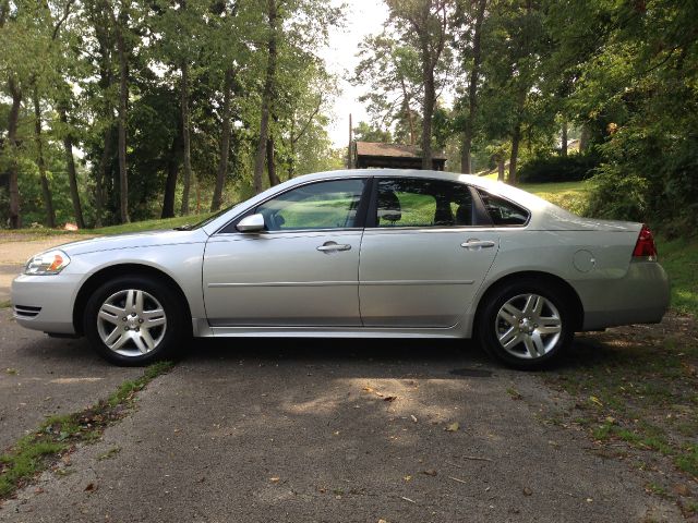 2012 Chevrolet Impala 2dr Reg Cab 140.5 4WD ST