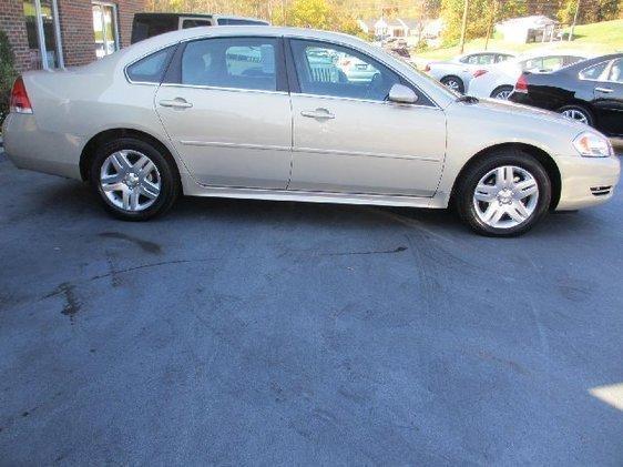 2012 Chevrolet Impala 2dr Reg Cab 140.5 4WD ST