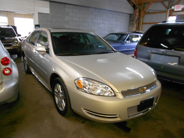 2012 Chevrolet Impala 2dr Reg Cab 140.5 4WD ST