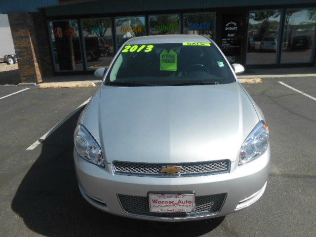 2013 Chevrolet Impala 2dr Reg Cab 140.5 4WD ST