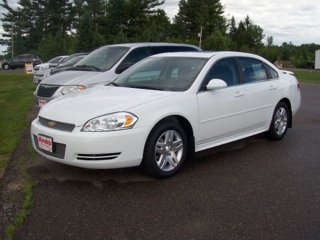 2013 Chevrolet Impala 2dr Reg Cab 140.5 4WD ST