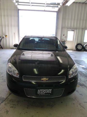 2013 Chevrolet Impala 2dr Reg Cab 140.5 4WD ST