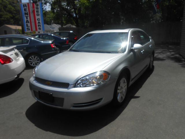 2013 Chevrolet Impala 2dr Reg Cab 140.5 4WD ST