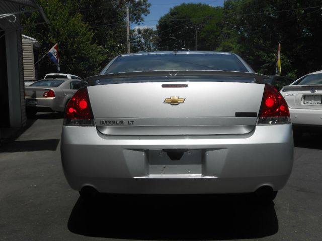 2013 Chevrolet Impala 2dr Reg Cab 140.5 4WD ST