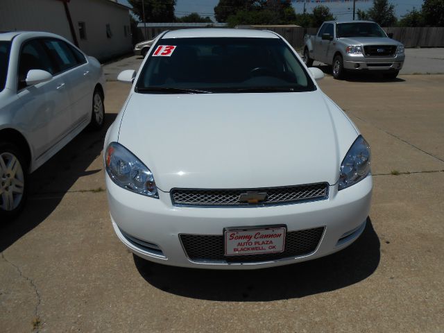 2013 Chevrolet Impala 2dr Reg Cab 140.5 4WD ST