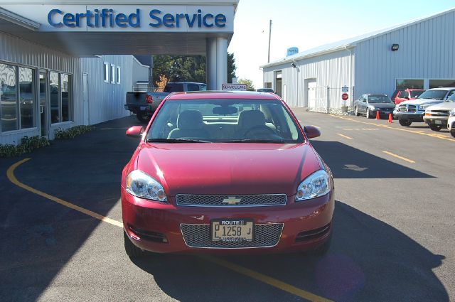 2013 Chevrolet Impala 2dr Reg Cab 140.5 4WD ST