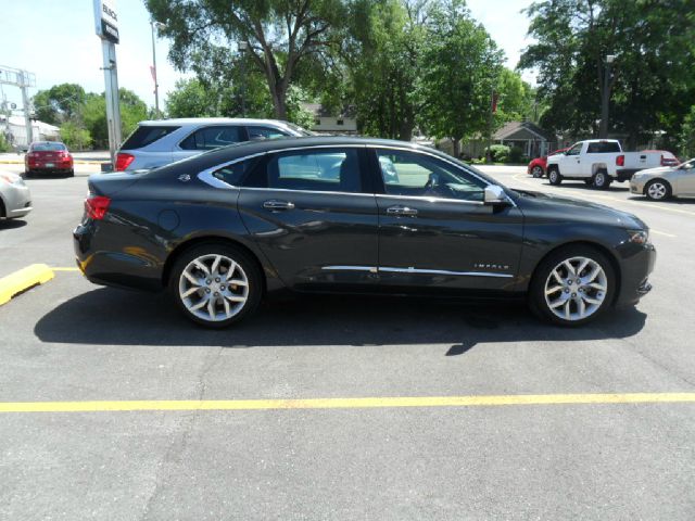 2014 Chevrolet Impala 4x4 XL