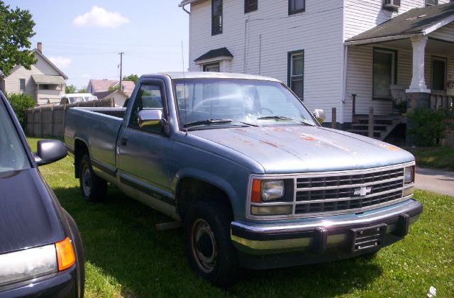 1988 Chevrolet K1500 LT Sedan 4D