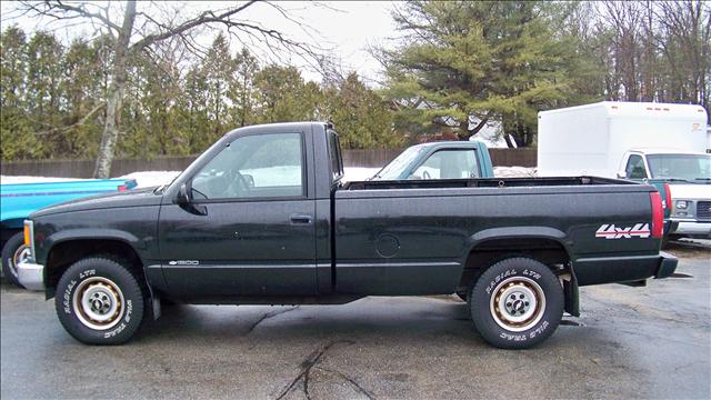 1995 Chevrolet K1500 Base