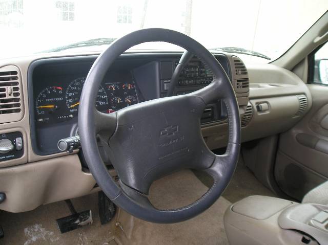 1996 Chevrolet K1500 Base