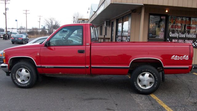 1997 Chevrolet K1500 LT Sedan 4D