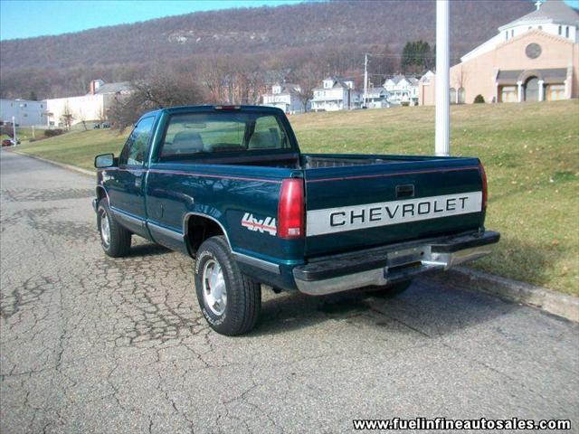 1997 Chevrolet K1500 LT Sedan 4D