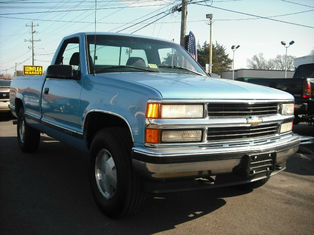 1997 Chevrolet K1500 LT Sedan 4D