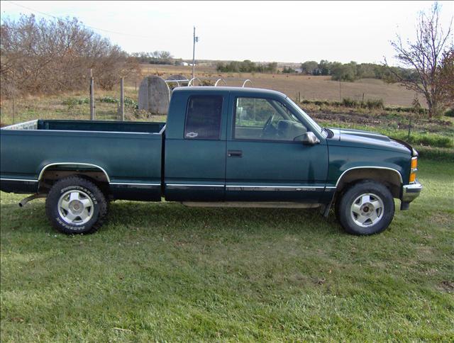 1998 Chevrolet K1500 SLT 25