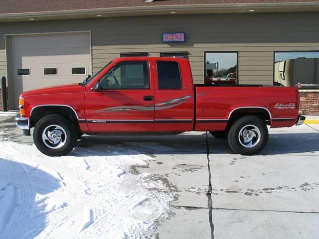 1998 Chevrolet K1500 4dr 4WD 3.5L Auto