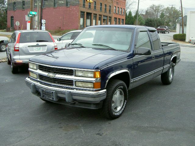 1999 Chevrolet K1500 Handicap Lift And Control Leg 1 Owner