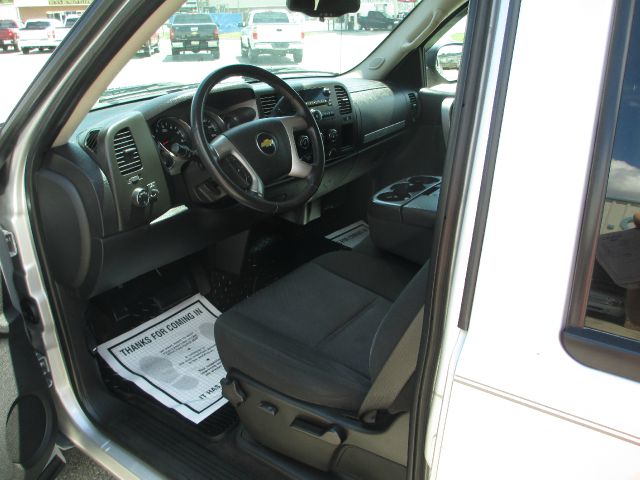 2010 Chevrolet K1500 C300 4dr Sdn 3.0L Sport RWD Sedan